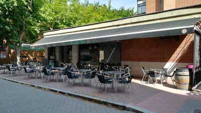 El Rincón De Arias, Gastrobar Y Terraza.