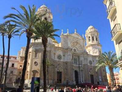 Cerveceria 100 Montaditos