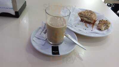 Panadería El Puerto Realeño - Photo 8