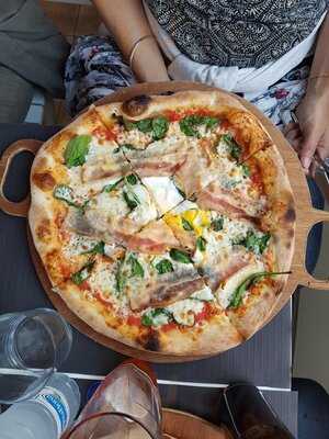 Pizza Borsalino