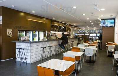 Cafeteria Hollywood Boulevard