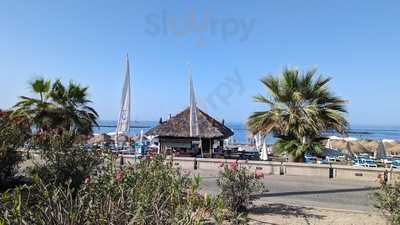 3 Tapas Beach Bar