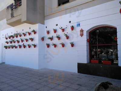 Las Flores, Restobar Cordobés