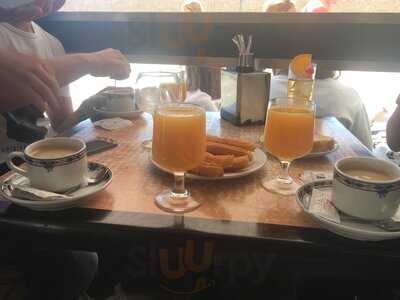 Restaurante Cafetería El Pato Rojo