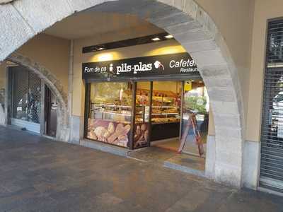 Forn De Pa Plis Plas