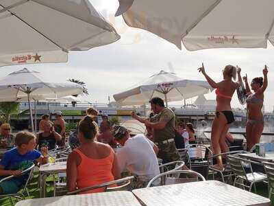 South Beach Cocktail Bar