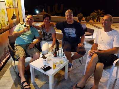 Chapeau Tearoom & Eat Cafe