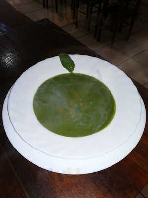 Guachinchin Mrs Pata's