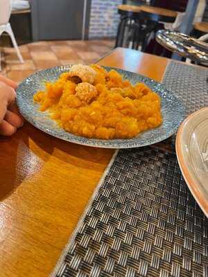 Handy Viandas Y Vinos