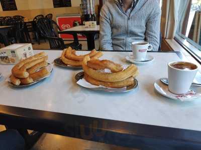 Cafetería Restaurante América