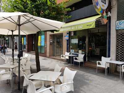 Hamburguesería Hot & Cold