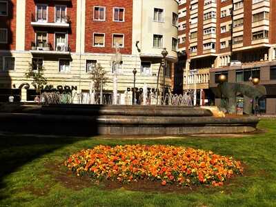 El Tapeo De La Plaza