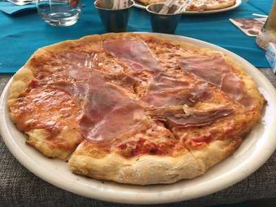 Atlantis Bbq & Grill