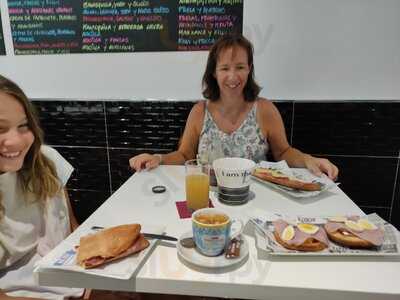 Cafetería Tamayo 29