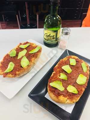 Cafetería Tamayo 29