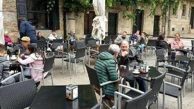 Cafe Literarios