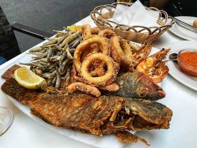 Casa De Comidas La Zapateria