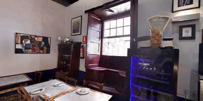 Casa De Comidas La Zapateria