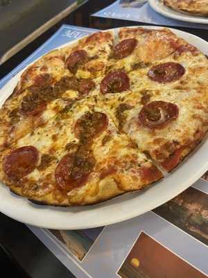 Pizzeria Tratoria Capri