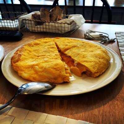 La Bodega De El Estradense