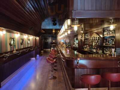 La Goleta Music & Cocktail Pub