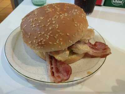 Cafeteria Bar Yovilant