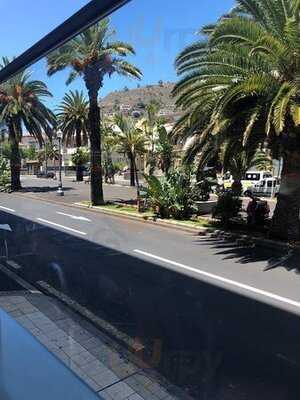 Café, Bar & Lounge Macusamba