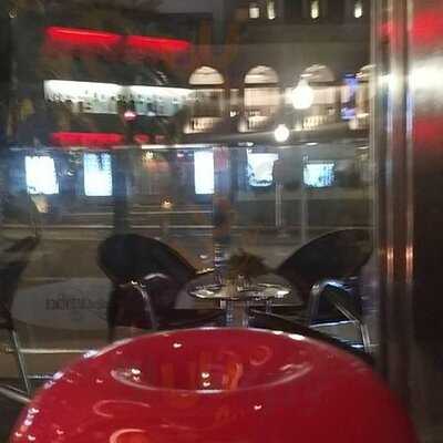 Café, Bar & Lounge Macusamba