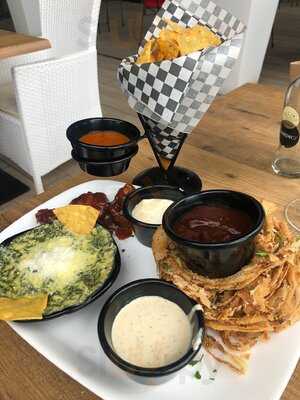 Tony Roma's - Photo 8