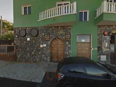 Tasca Cueva Medio Casco