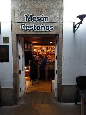 Meson Cestaños