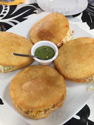 Los Roques Cafeteria Bar