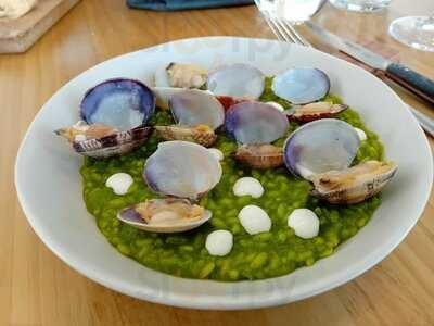 Labe Restaurant - Photo 7