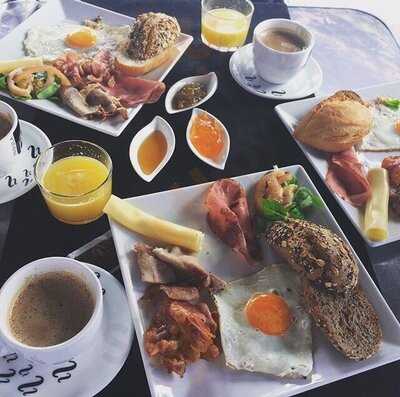 Cactus Café & Tapas