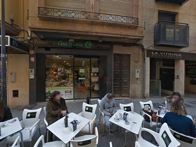 Cafetería-panaderia Ana María