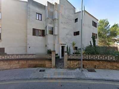 Asian Restaurant Long