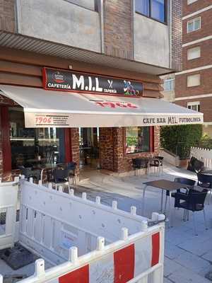 Cafetería M.i.l.