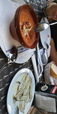 El Portón Café Y Copas