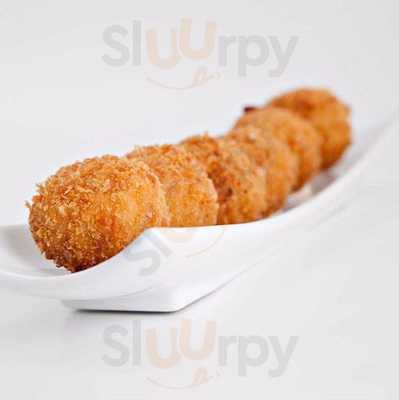 La Moderna Gastrobar