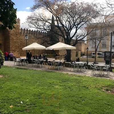 Mesón Puerta De Almodóvar