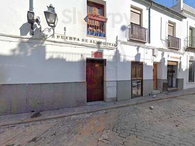 Mesón Puerta De Almodóvar