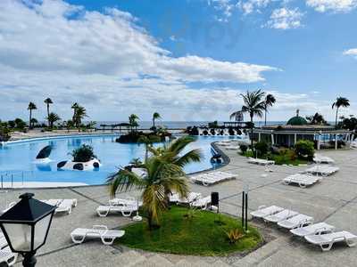 La Abadia Del Maritimo