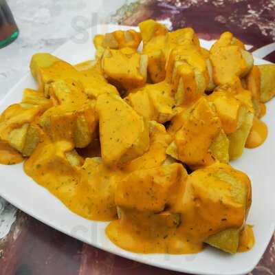 Habitantes Cañas Y Tapas