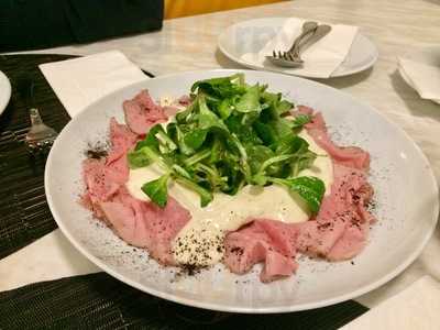 La Trattoria Cucina Italiana