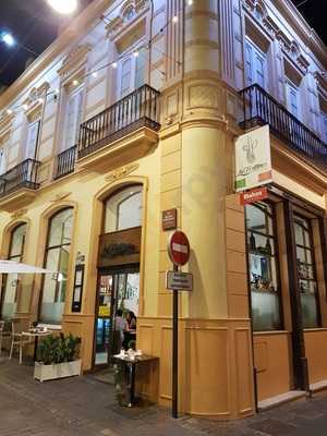 La Trattoria Cucina Italiana