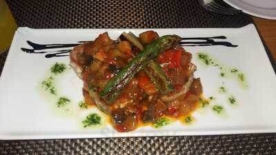 Zelus Gastro & Views