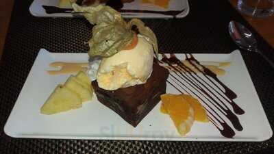 Zelus Gastro & Views