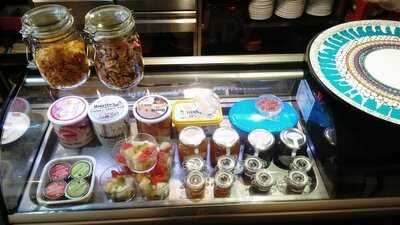 Clandestina, La Cazuela