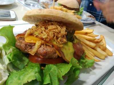 Cafeteria Mary Ann's