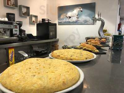 Restaurante De Jubilados De Amara Viejo